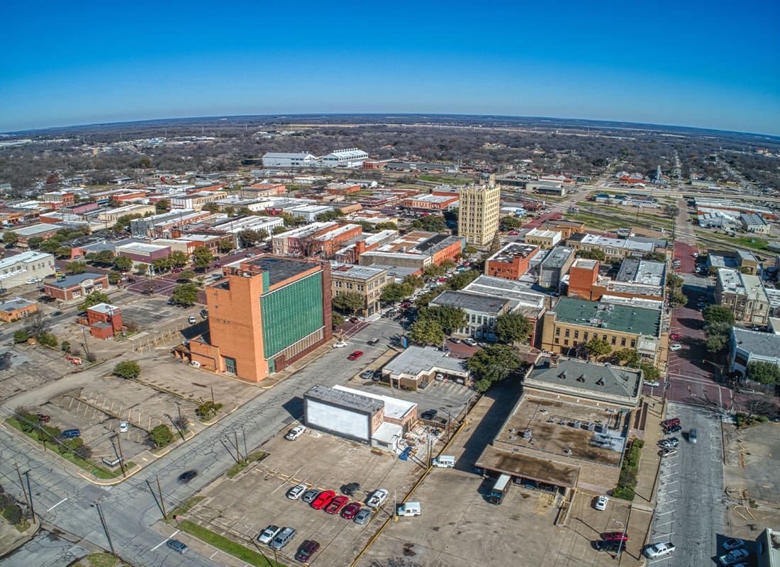 Corsicana, TX - Corsicana is a Small Town in Rural Texas